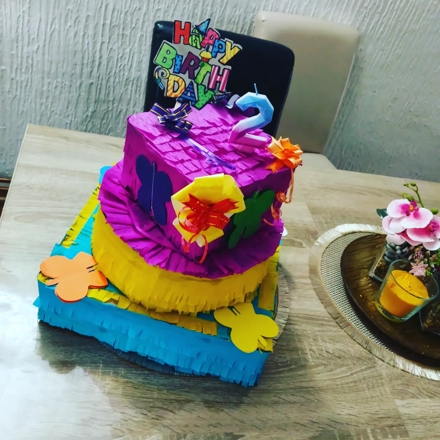 Šarena torta od kartona